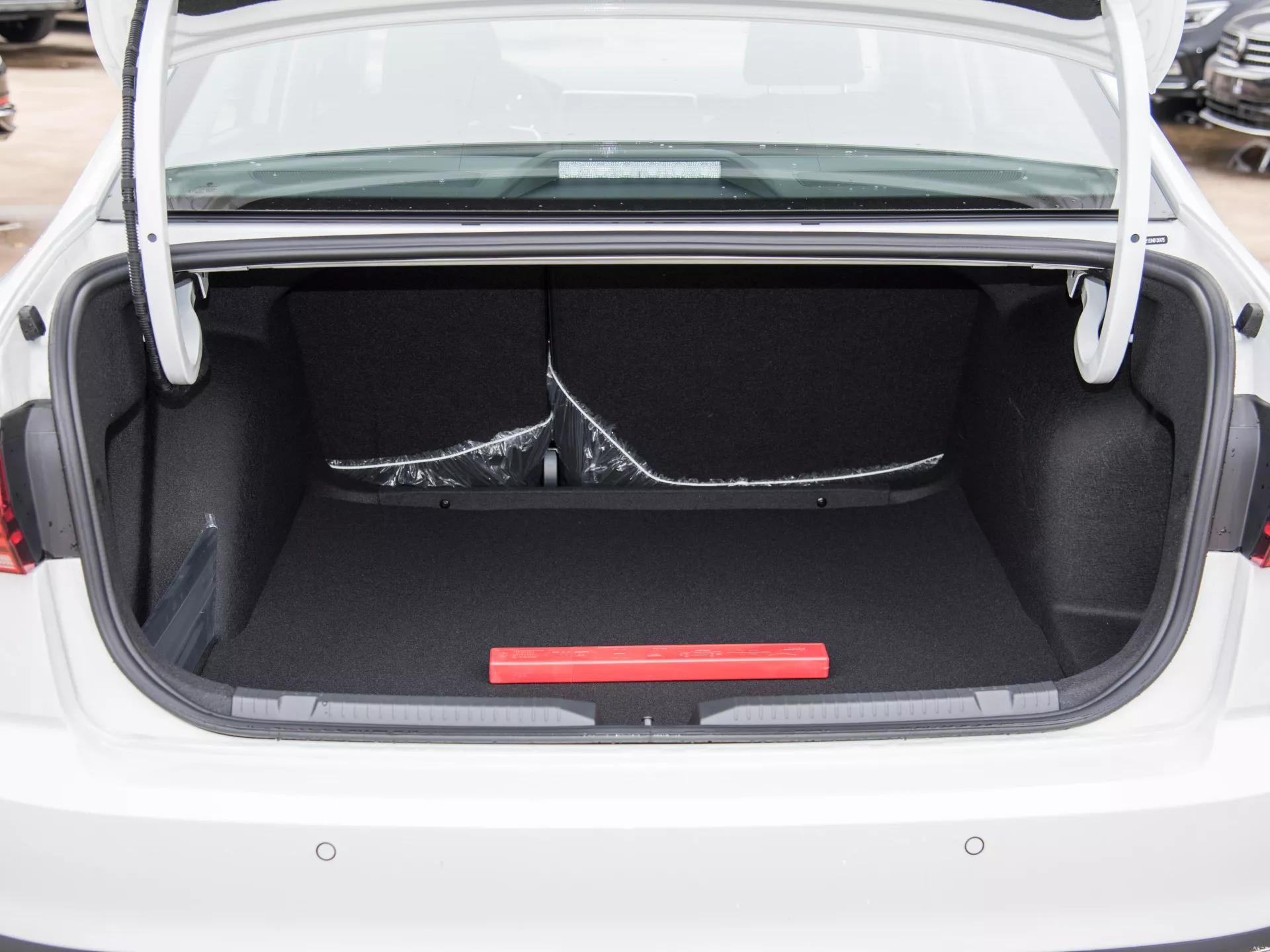 10万到15万最值得推荐的轿车家用,10万元以内的合资燃油轿车推荐