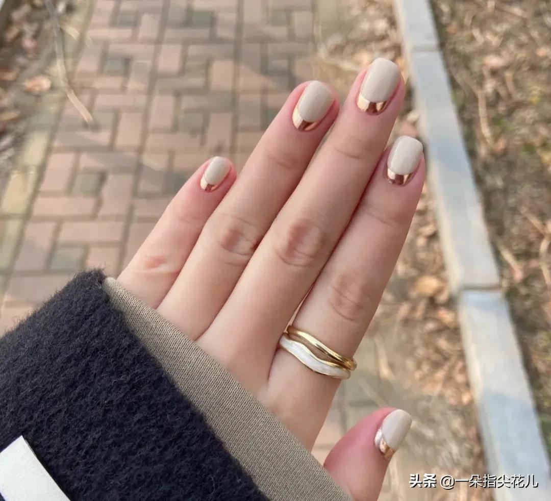 魔镜粉美甲款式教程来了,魔镜粉各种款式美甲教程