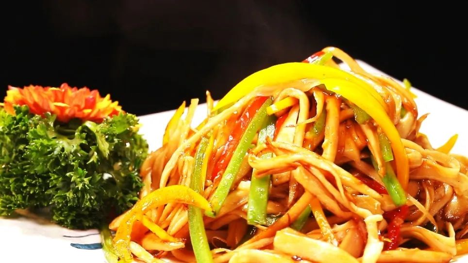 几块钱一斤的菜中“灵芝”，强免疫、防感冒，贴秋膘吃它比肉香