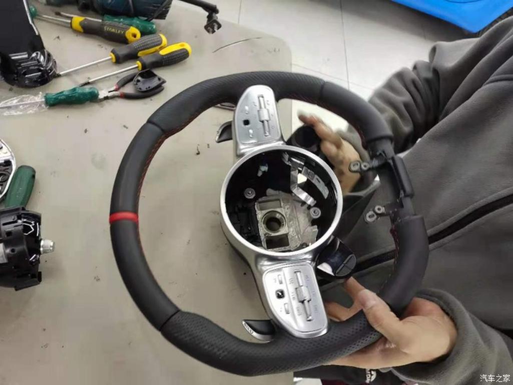 奔驰c43amgcoupe内饰改装,奔驰c43旅行版改装大包围