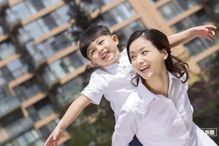 孩子说妈妈打你,孩子说妈妈不会打我