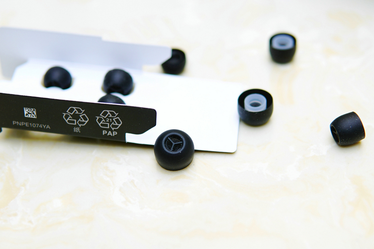 高颜值真无线耳机天花板,高端真无线降噪蓝牙耳机