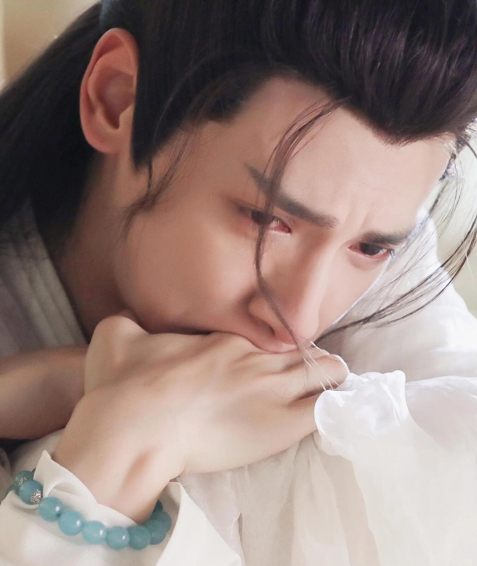 那些惊艳了时光的古装男,真正的古装美男无惧任何造型