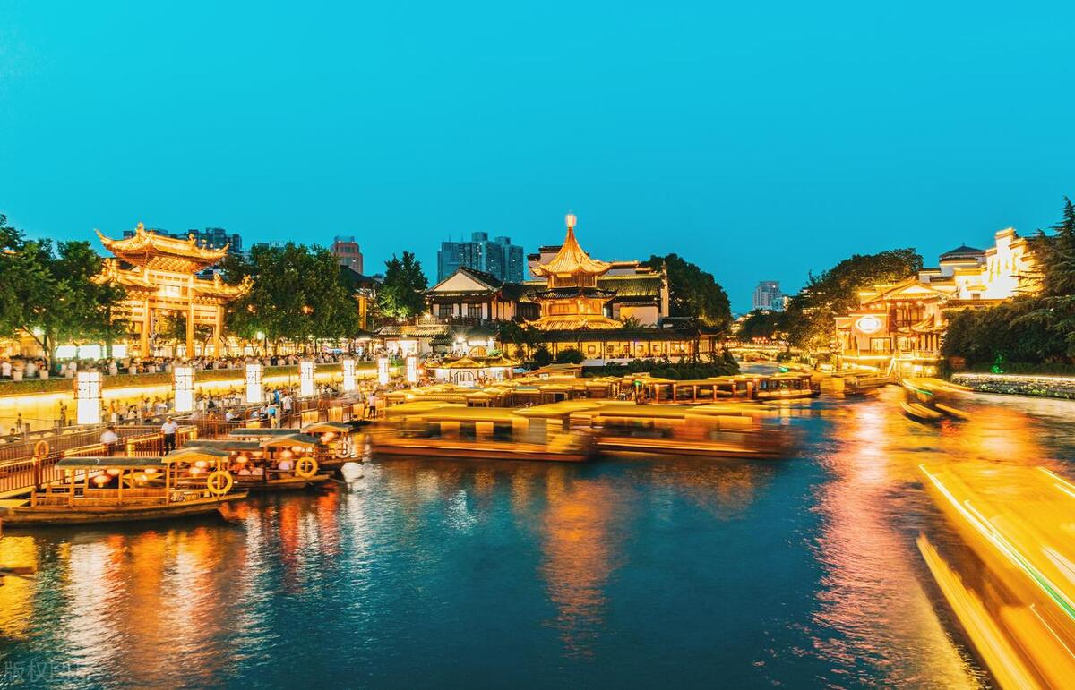 中国超震撼的十大旅游胜地,中国著名10大旅游胜地