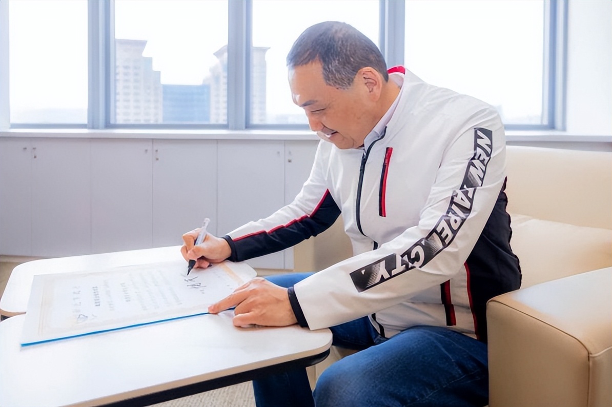 7月4日:台岛还没回归中国普京有了新想法,台媒:严防俄军引爆台