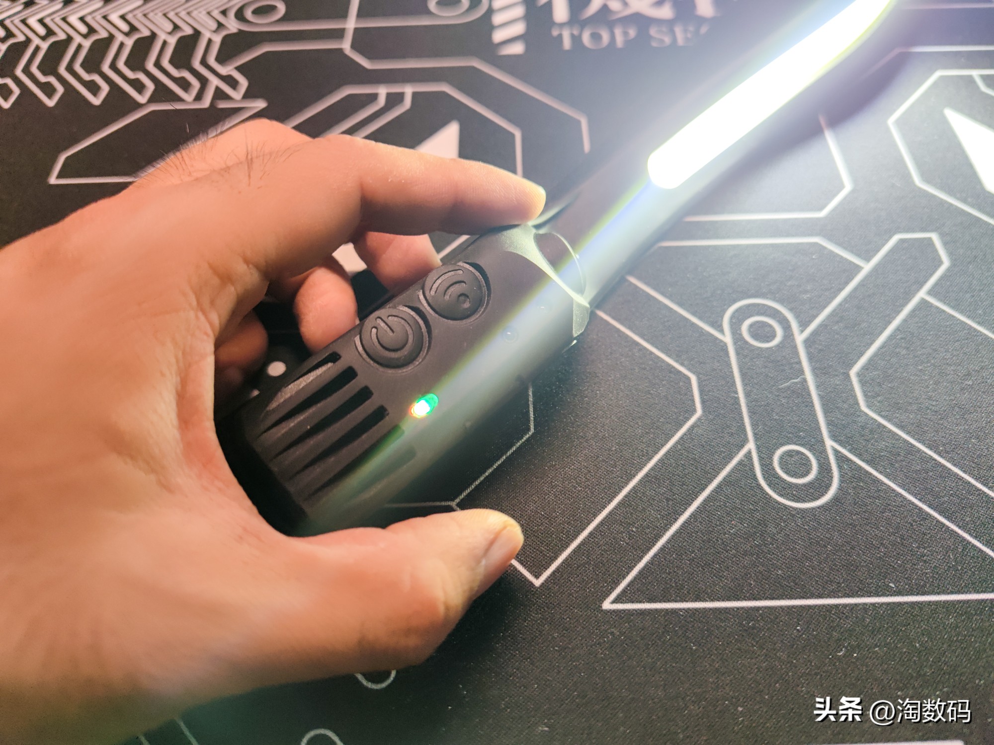 x战警灯光,x战警头盔灯