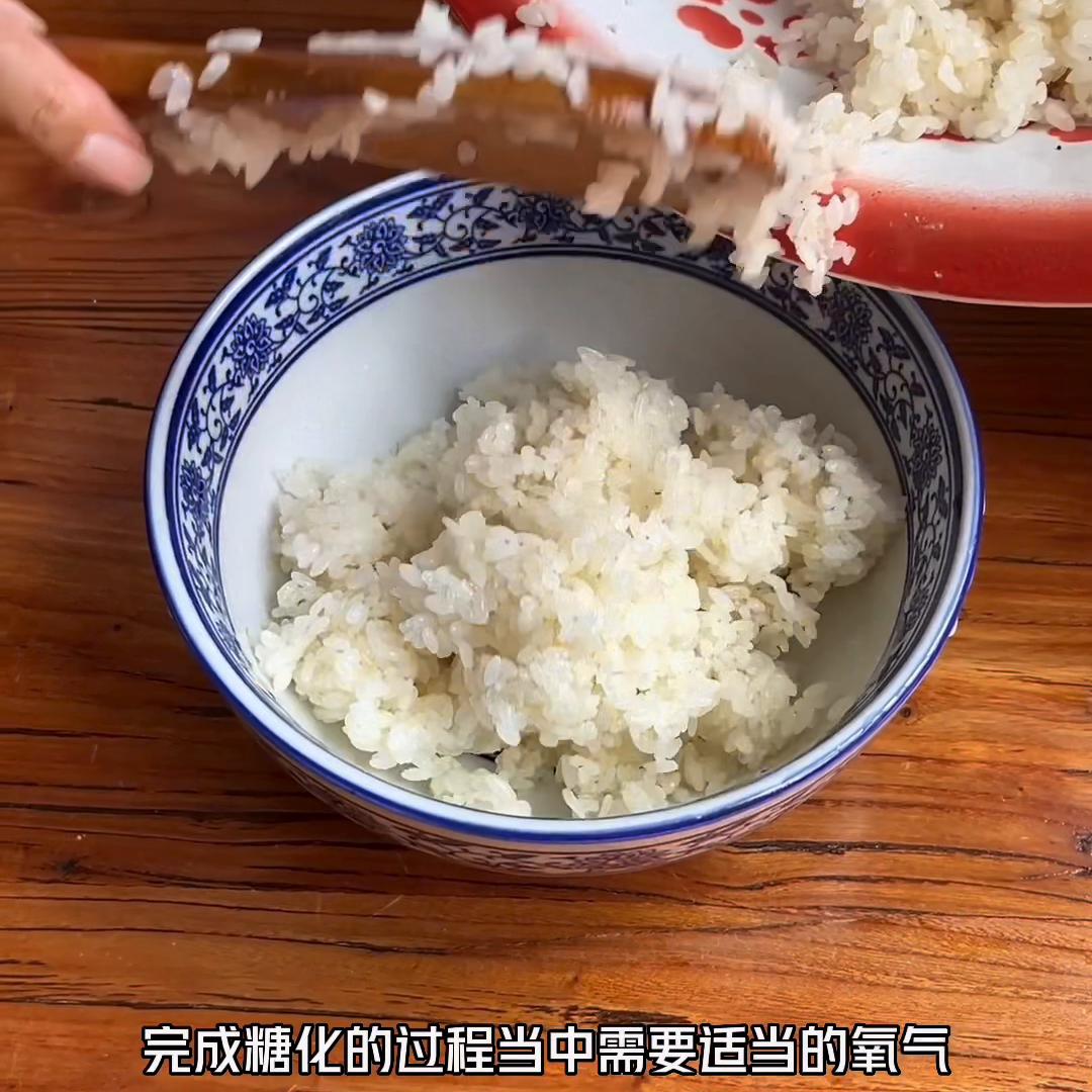 酿好的米酒怎样二次酿造米酒汁,详细糯米甜米酒制作方法