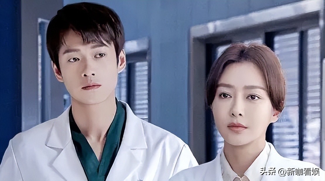 43岁秦岚,这一次,才是真的“人间清醒”!