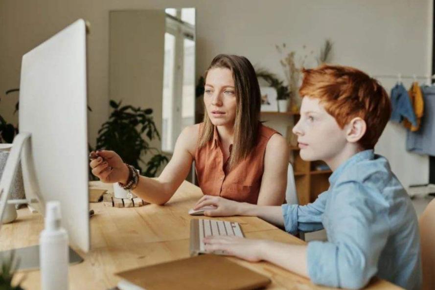 德校长讲育儿视频,德校长讲教育