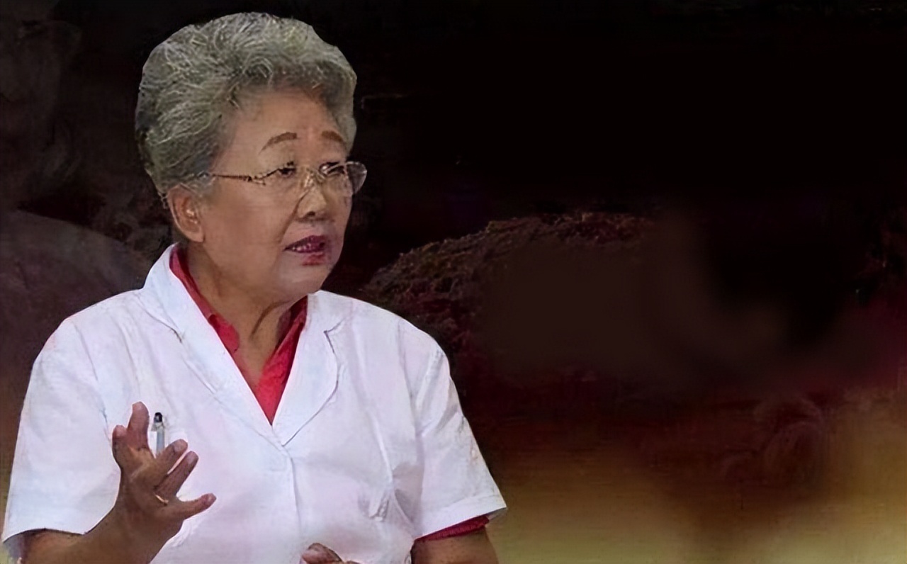 神医刘洪斌3年换9个身份,骗子神医刘洪斌审判视频