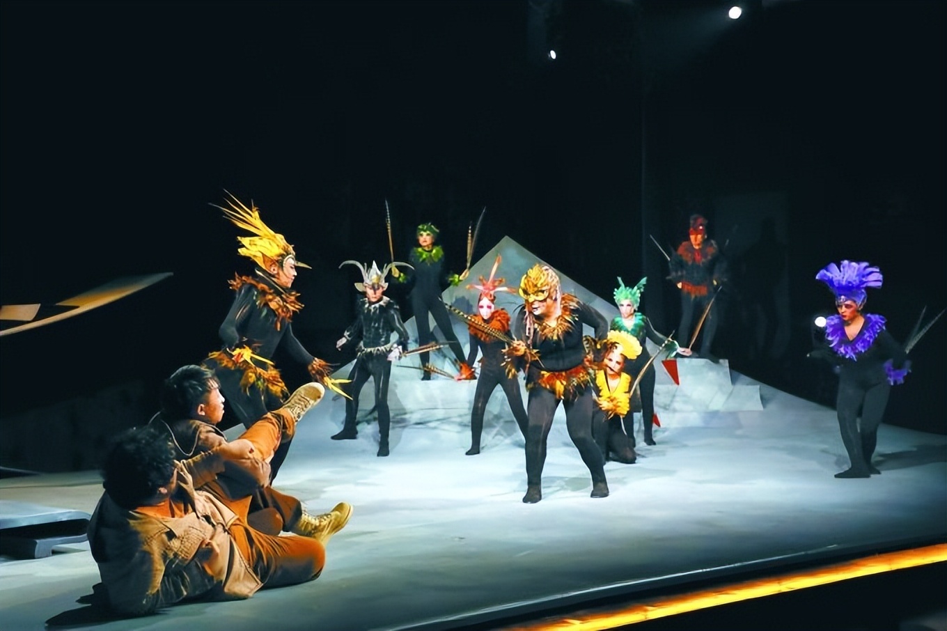 古希腊戏剧的主要内容,古希腊戏剧主要内容是什么