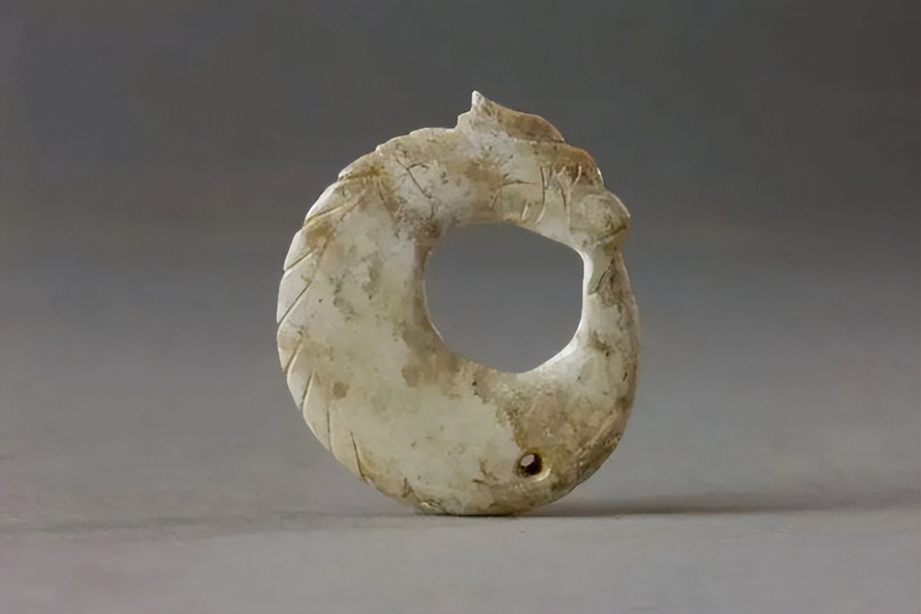 红山玉龙中华第一龙简介,红山玉龙的演变