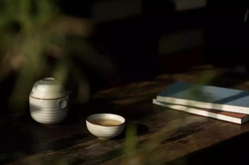 平凡的世界创作随笔是什么,平凡的世界散文作文