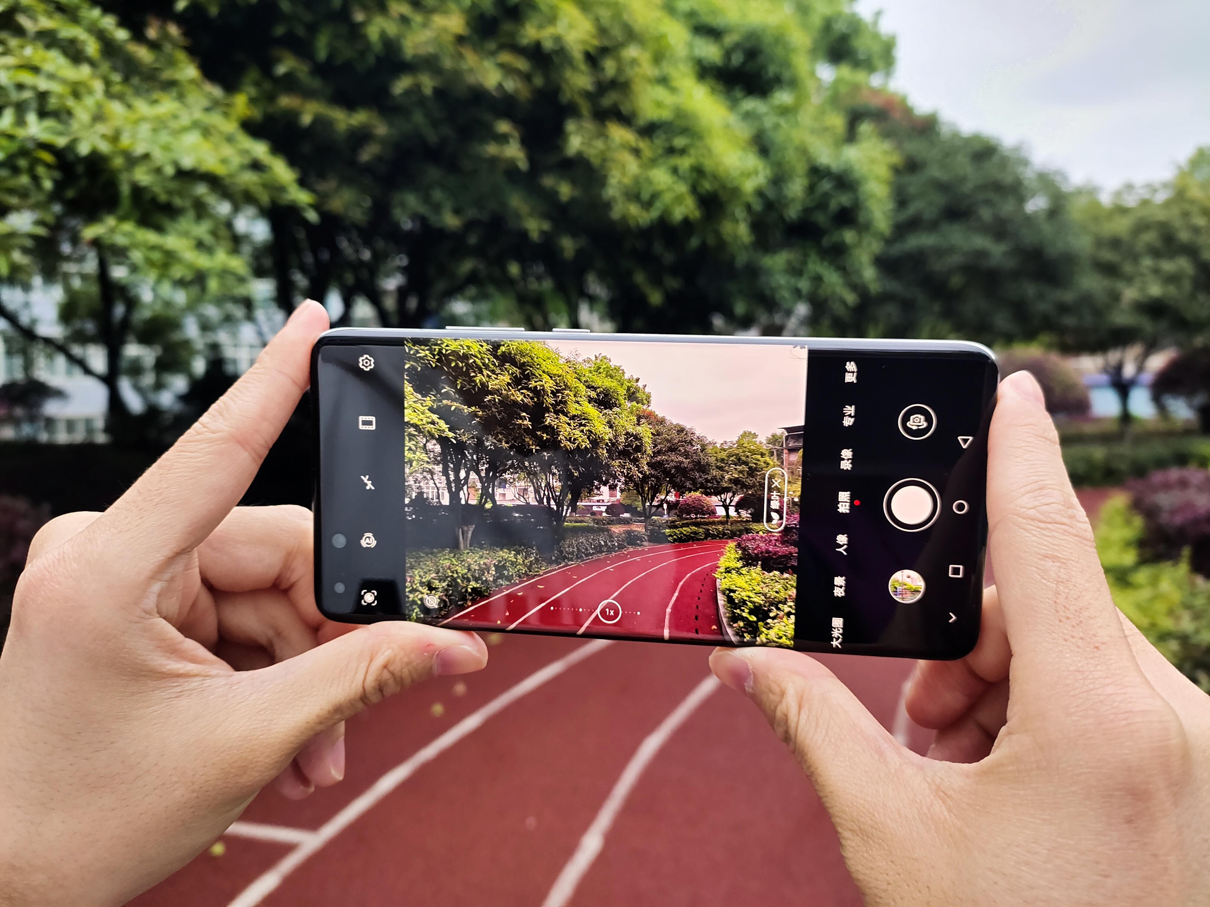 华为换小米使用感受,用了几年小米想换华为不知怎么样