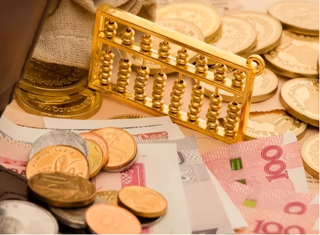 全球货币支付排名:美元涨至41.74％，欧元跌到32.64％，人民币呢