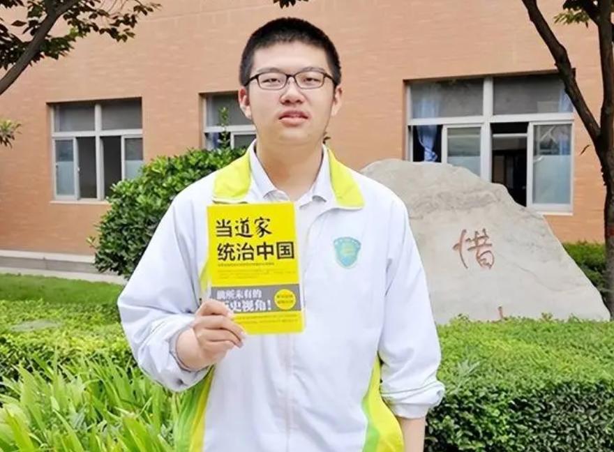 天才少年距高考100天时跳楼,高考前跳楼的天才少年