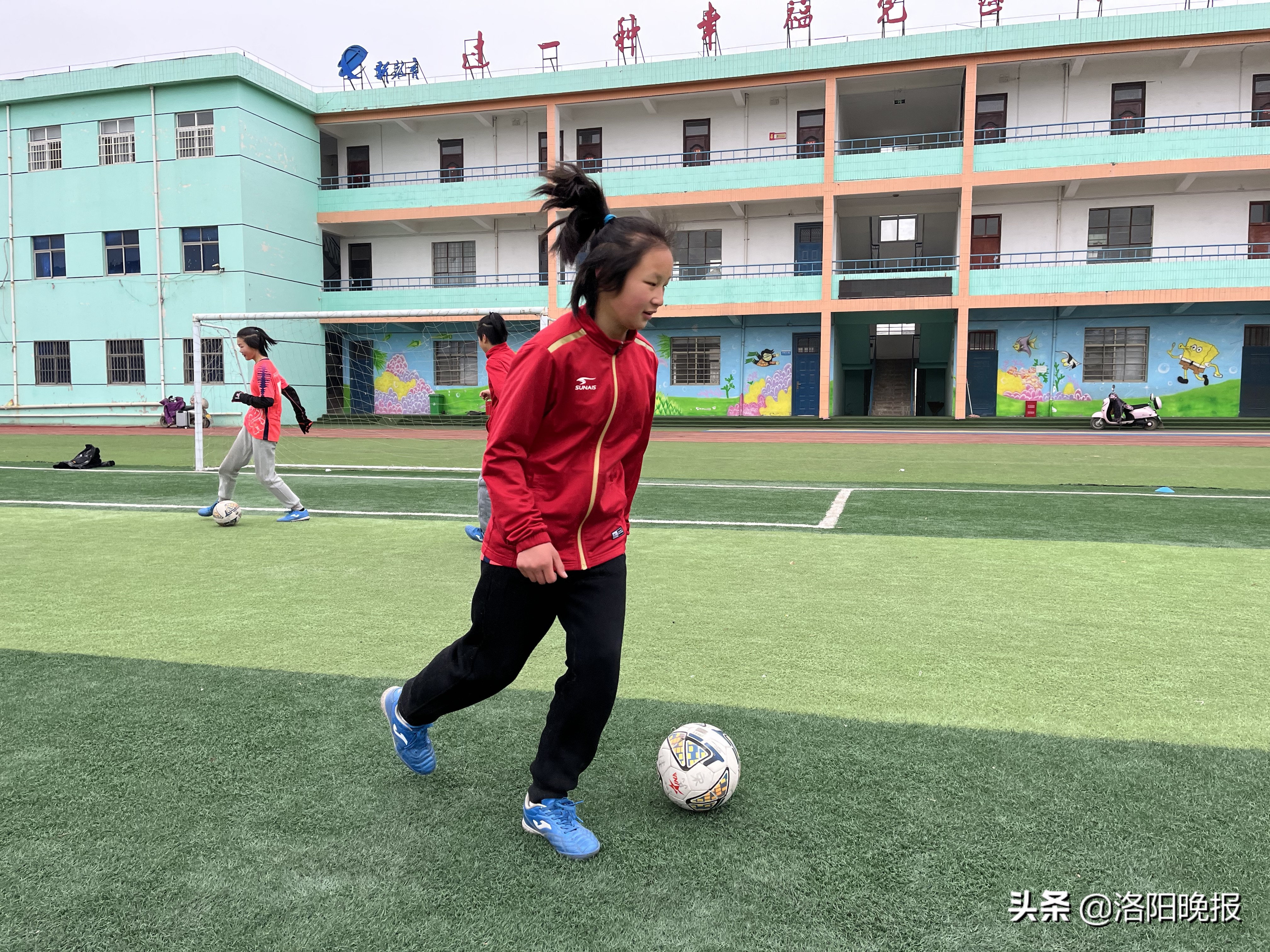 洛阳市孟津县张盘小学女子足球队,一年级女子足球队