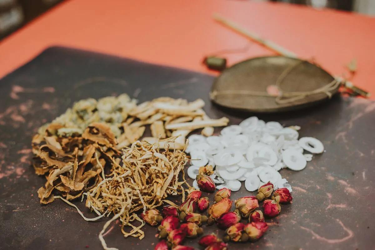 肾精亏虚，百病丛生！分享补肾添精方，助你如常