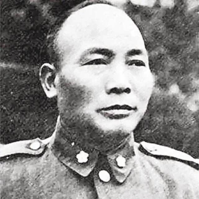 郝克勇：*底卧**国民*党***队军**多年，是唯一与毛*东泽**单线联系的超级特工