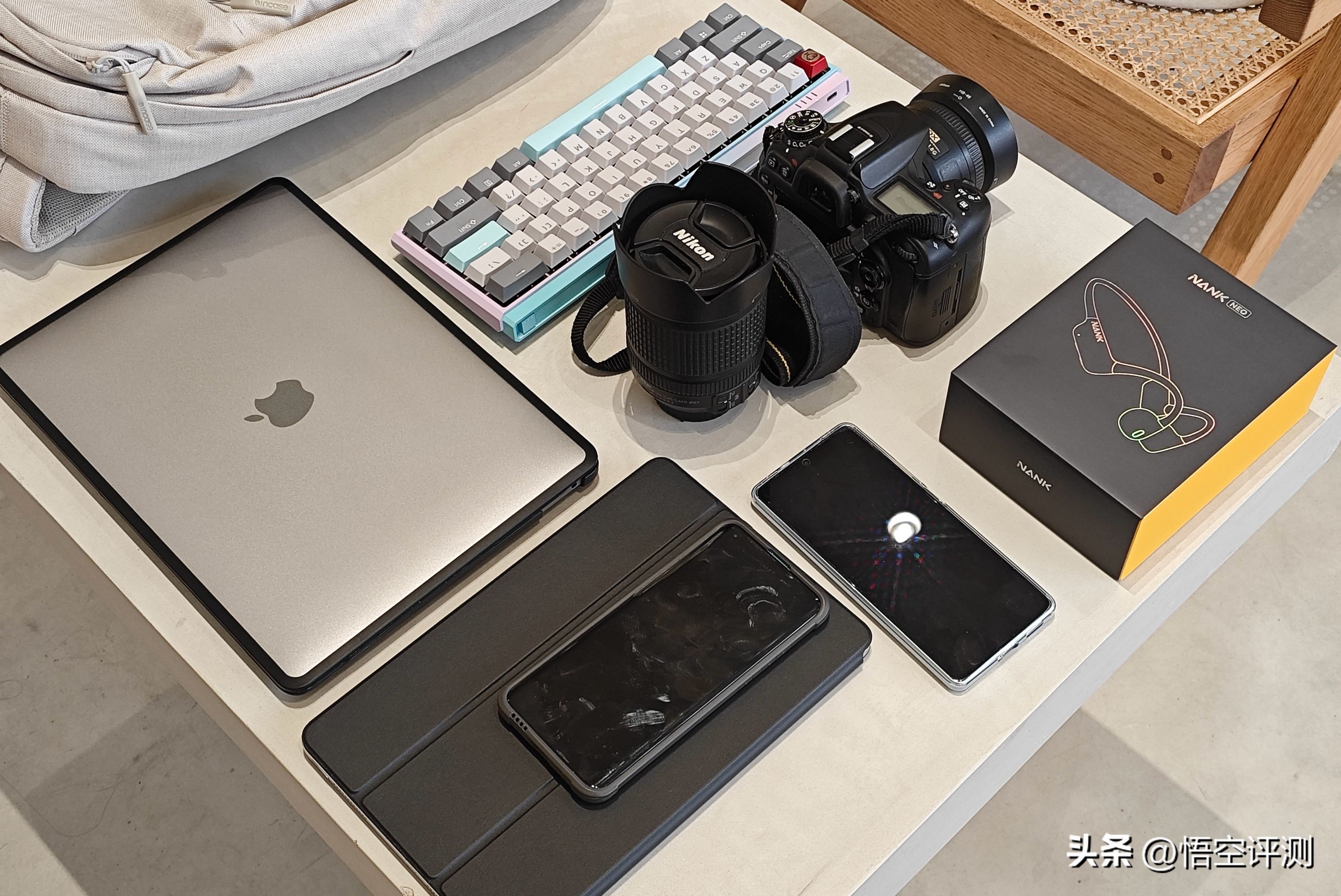 多格收纳旅行背包,多格收纳双肩包