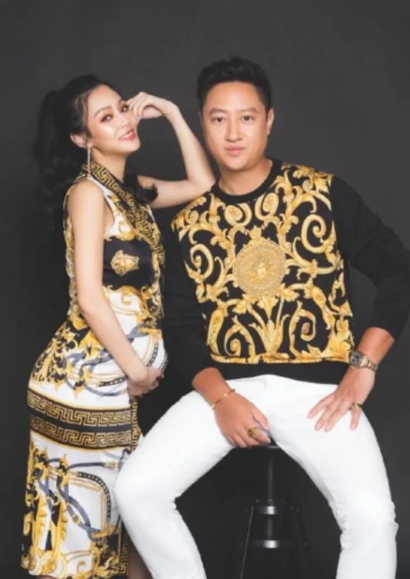 弯弯贵妇王思佳被爆背假包,跟贵妇当闺蜜压力这么大吗?