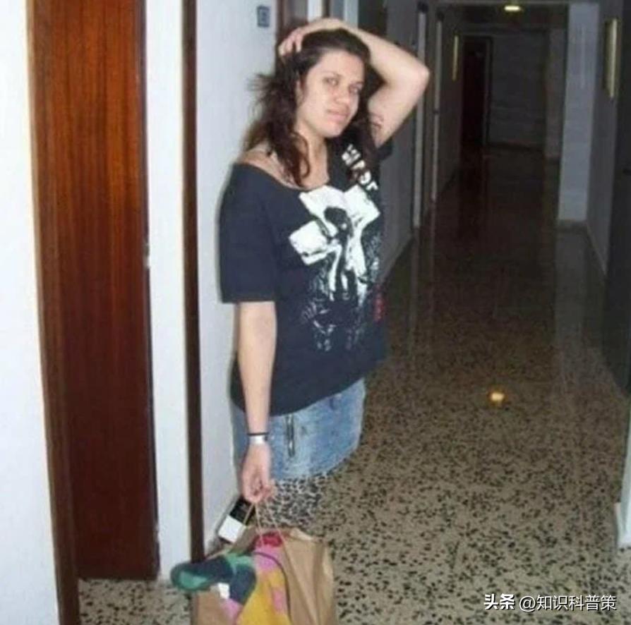 20张你必须要看的古怪老照片,20张照片看哭了你有勇气看完吗