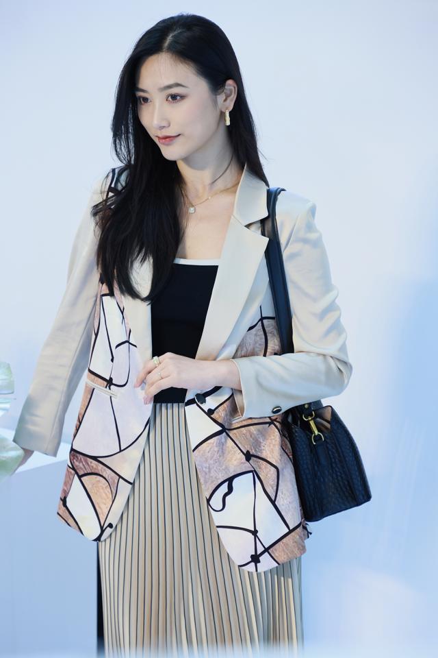 NAERSILING成都快闪之旅，一同探寻你的自由LING感