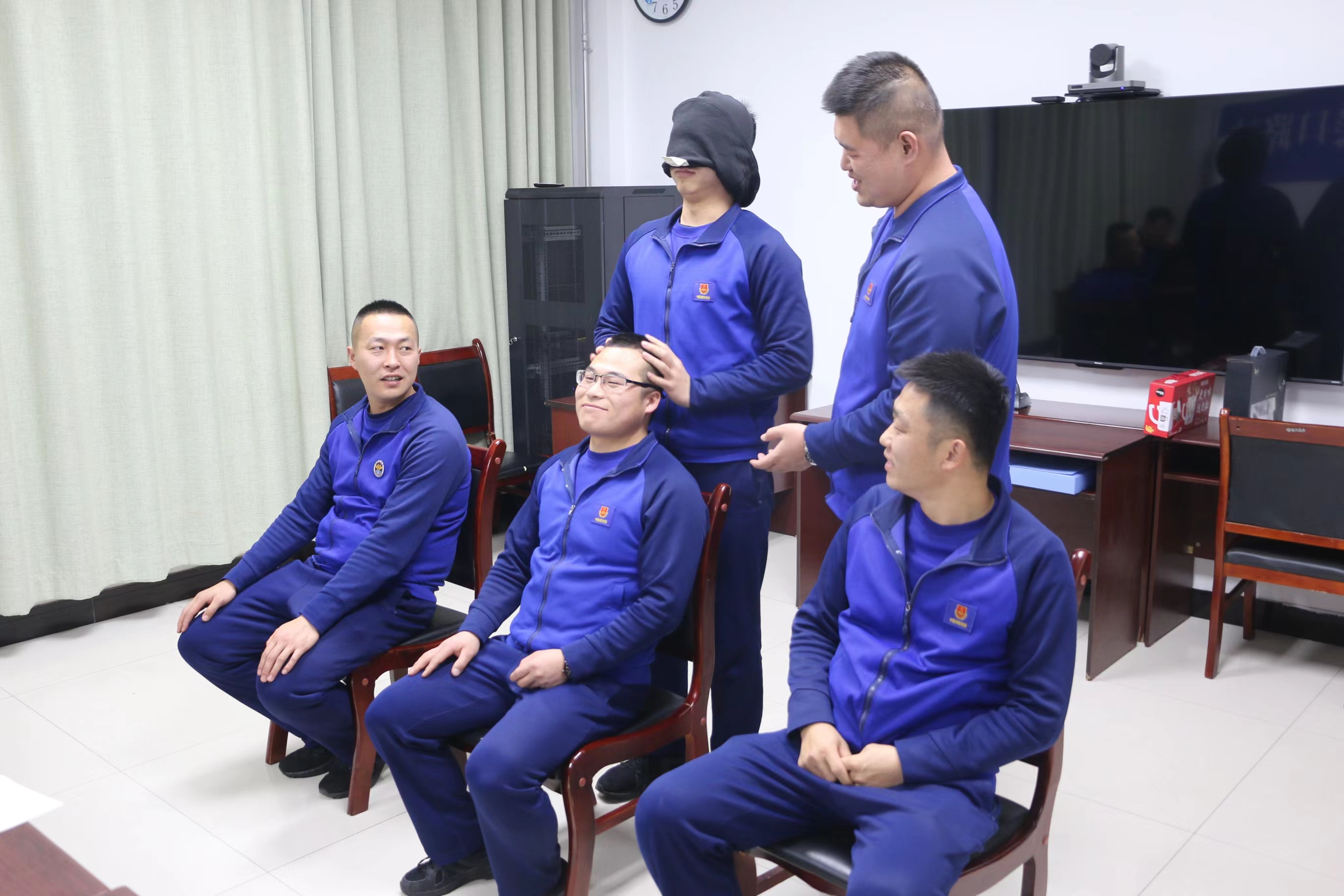 五一劳动节的过程步骤怎么写,五一劳动节要怎么过