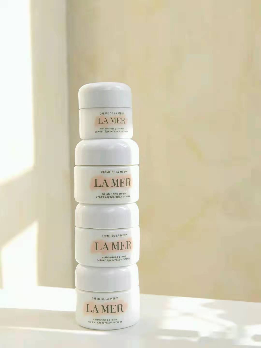 海蓝之谜面霜和赫莲娜黑绷带测评,海蓝之谜经典面霜跟乳霜哪个好用