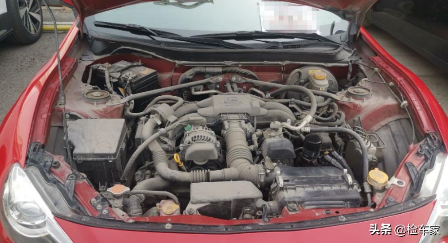 12万元的丰田86值不值得买,一代神车丰田86