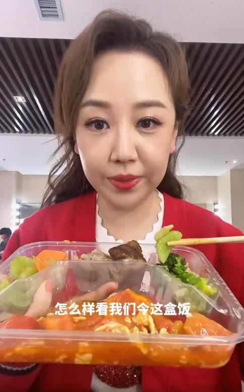 关凌央视春晚,关凌开门大吉