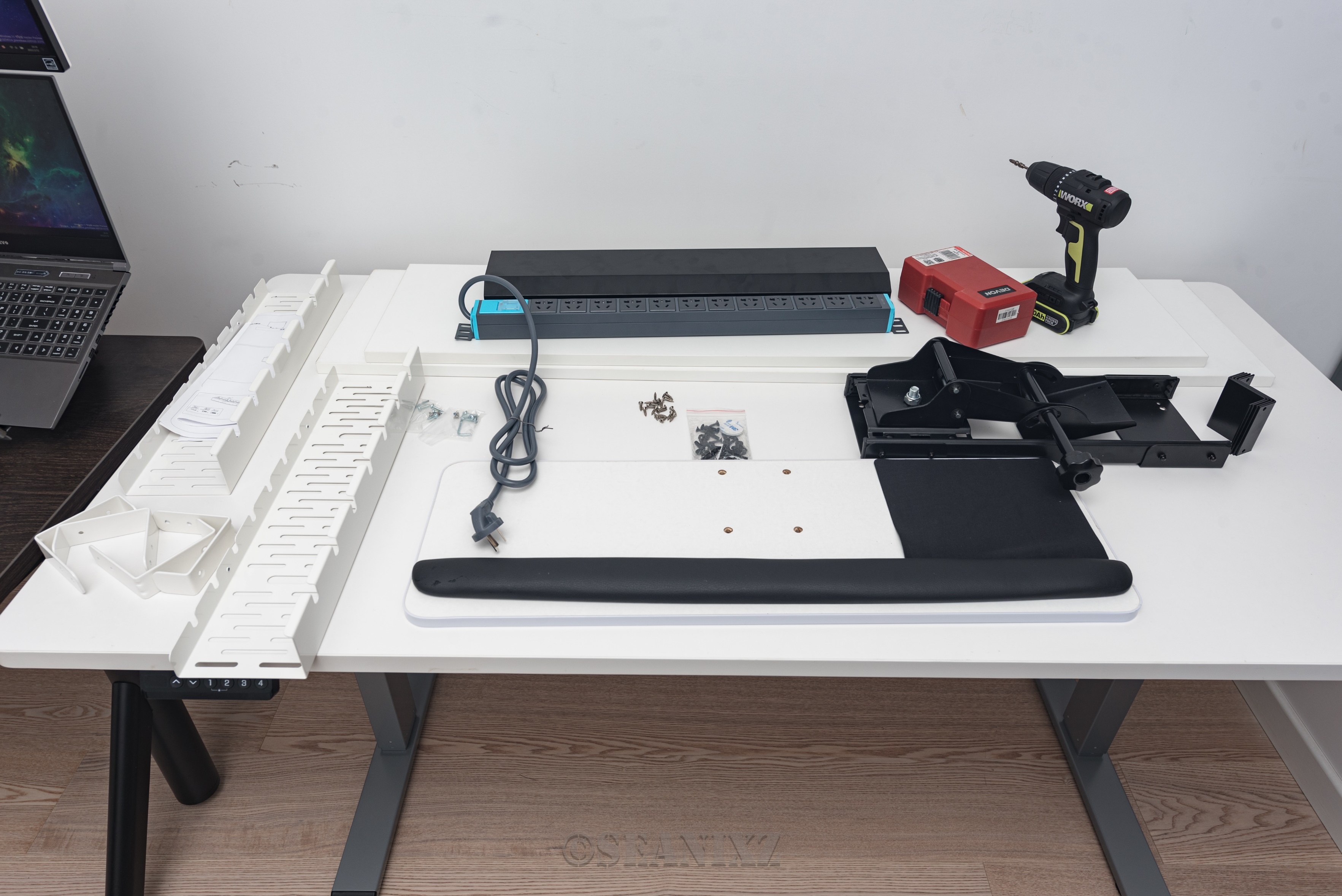 如何让桌面改的特别好看,如何让自己的桌面变漂亮