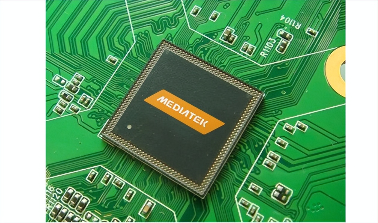 英特尔最新芯片nm,英特尔7nm芯片尺寸