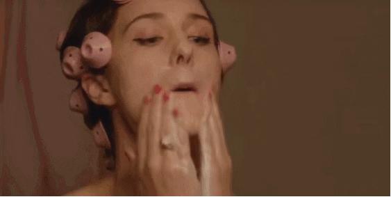 近80岁凭零毛孔美肌登上热搜，好肌肤离不开她的独家3分钟水膜法