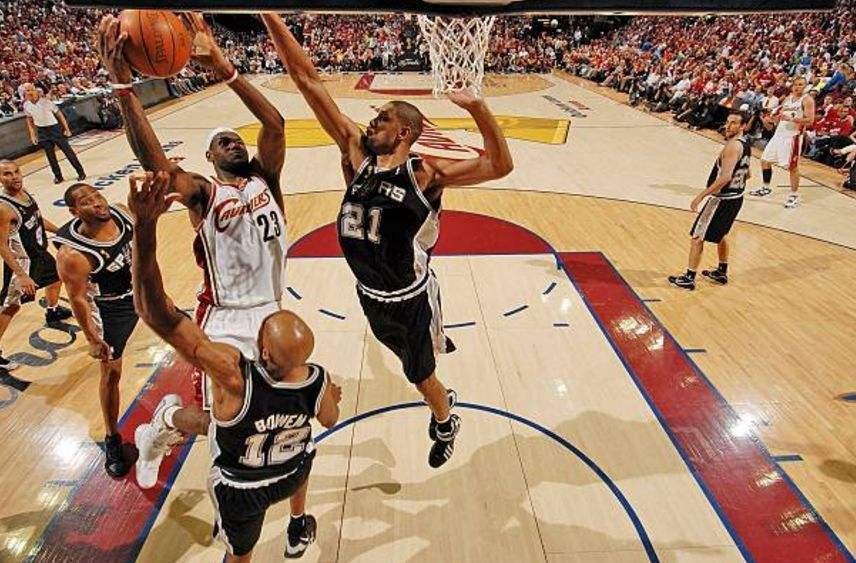 世界球赛詹姆斯,詹姆斯总决赛41分回顾