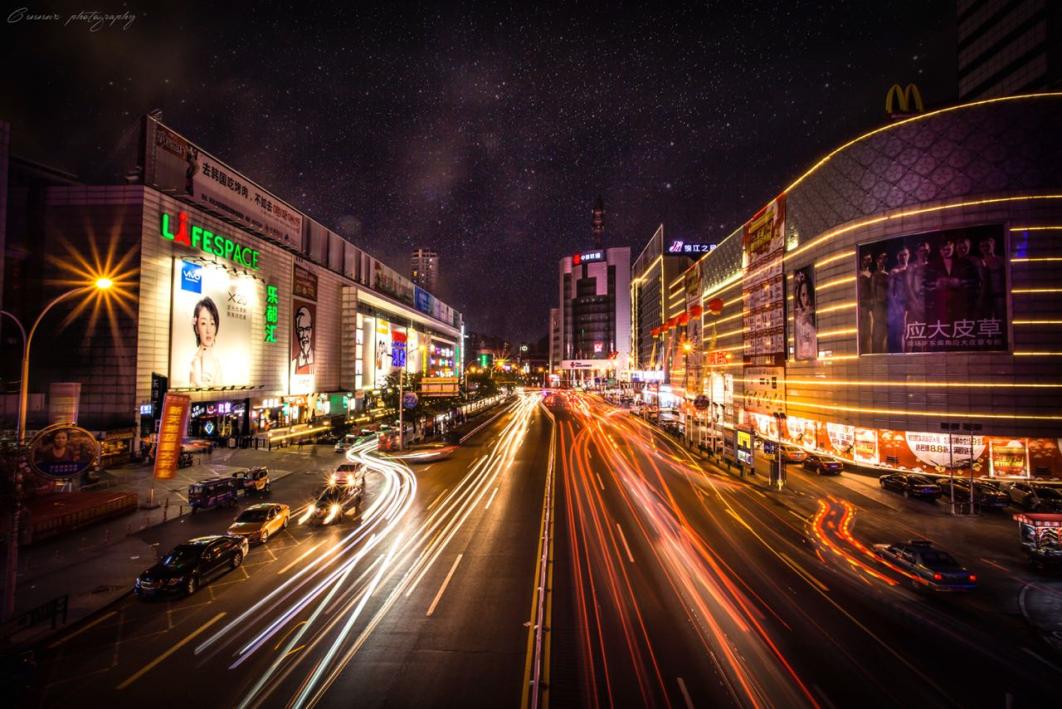 十五的月亮圆又圆中秋月饼香又甜,十五的月亮中秋节