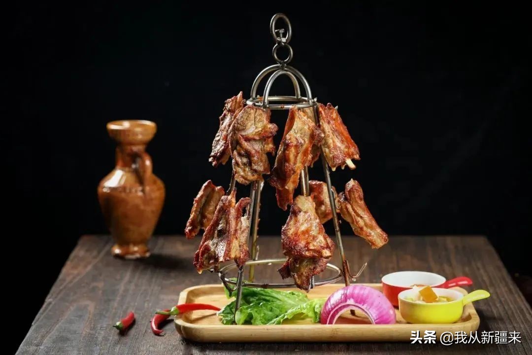 @合肥市民，听说有人给你搬来了一座*疆新**