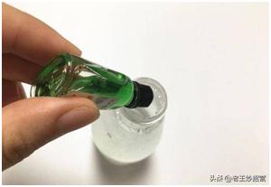 水瓶马桶堵了怎么快速通,马桶堵塞疏通小妙招矿泉水瓶