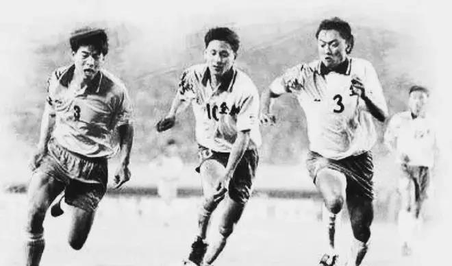 瓒崇悆寰愬紭,瓒崇悆寰愬紭鏂伴椈