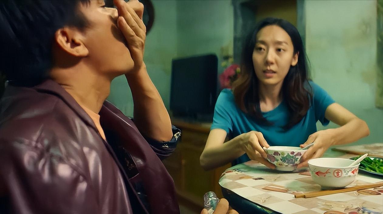 连载6：《喜剧之王》为什么一点不搞笑？周星驰用细节告诉你答案