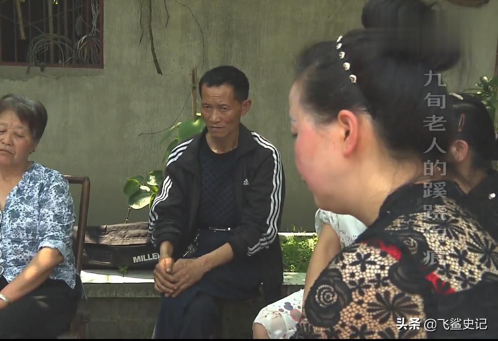 母亲被火灾烧伤,母亲被火烧死后续