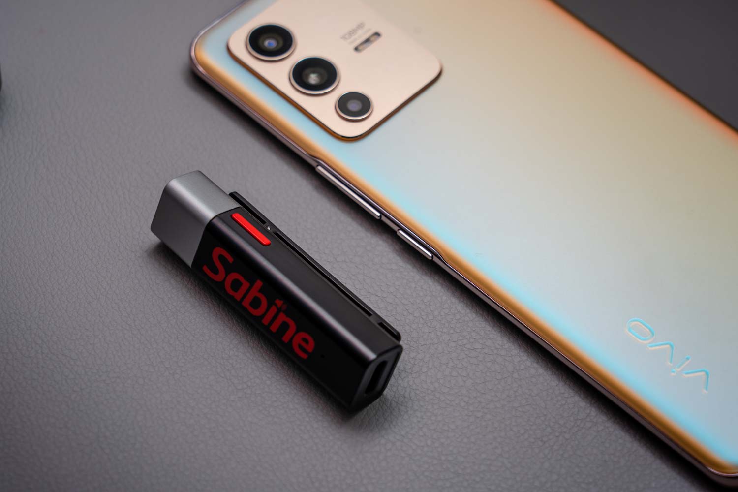 赛宾智麦克风效果,塞宾无线麦克风录音