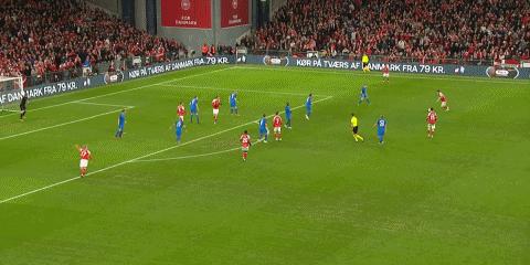 哈兰德和霍伊伦谁强,赫伊伦德哈兰德