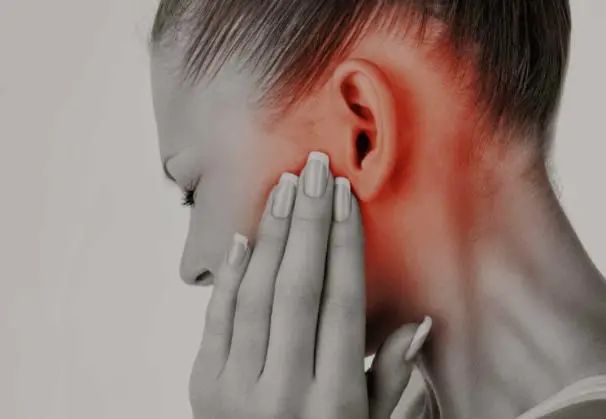 耳朵里面发痒一掏就出水怎么治疗,耳朵发痒总想掏怎么办