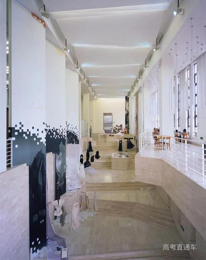 学院真的不如大学吗,学院一定不如大学吗