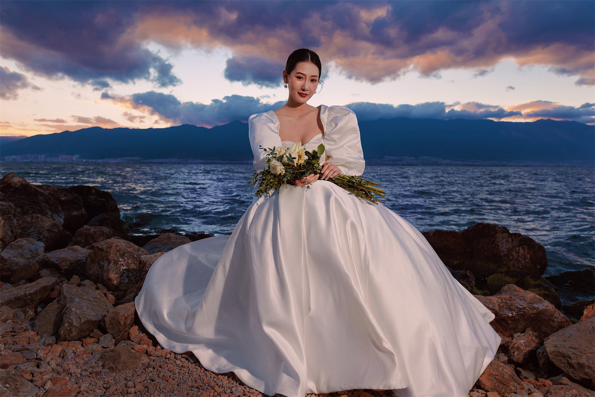 很便宜的旅拍婚纱照是真的吗,那些黑心商家