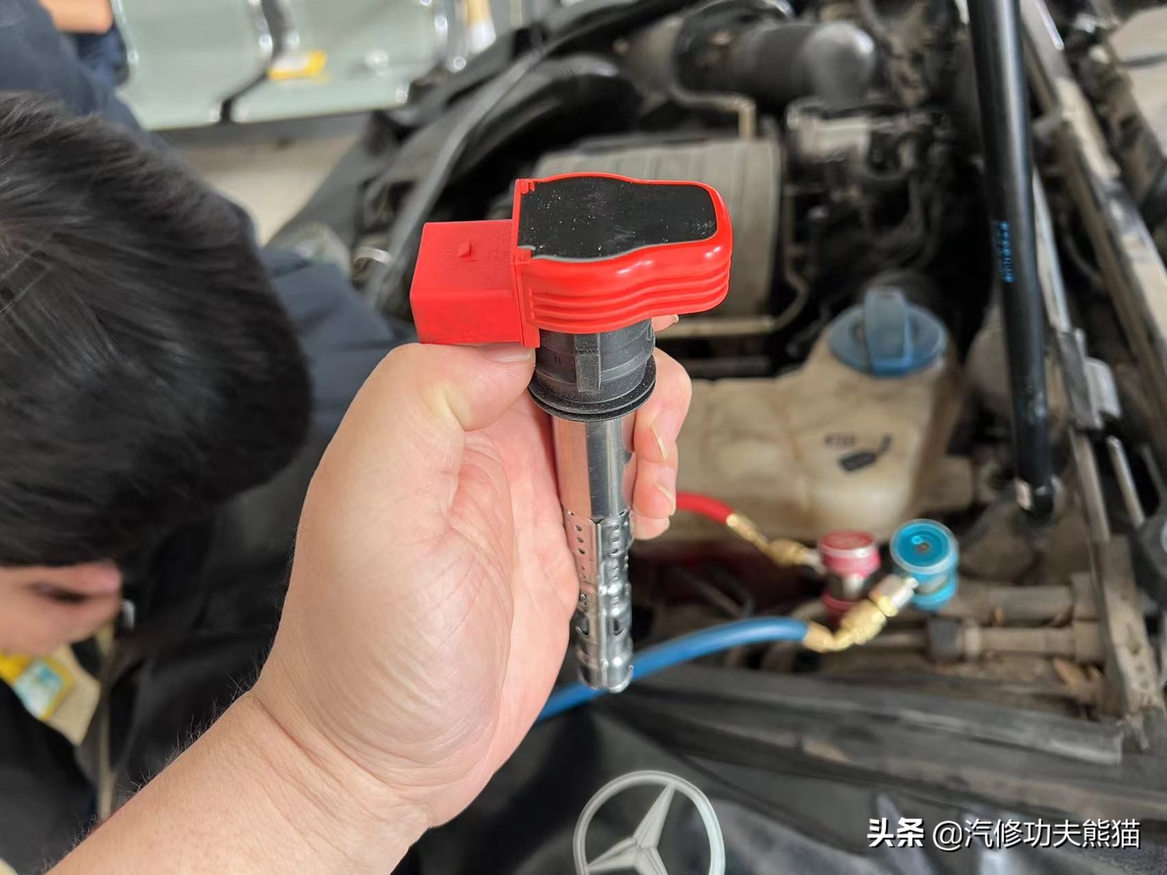 奥迪a6五百块钱,奥迪a65000公里烧一升机油维修