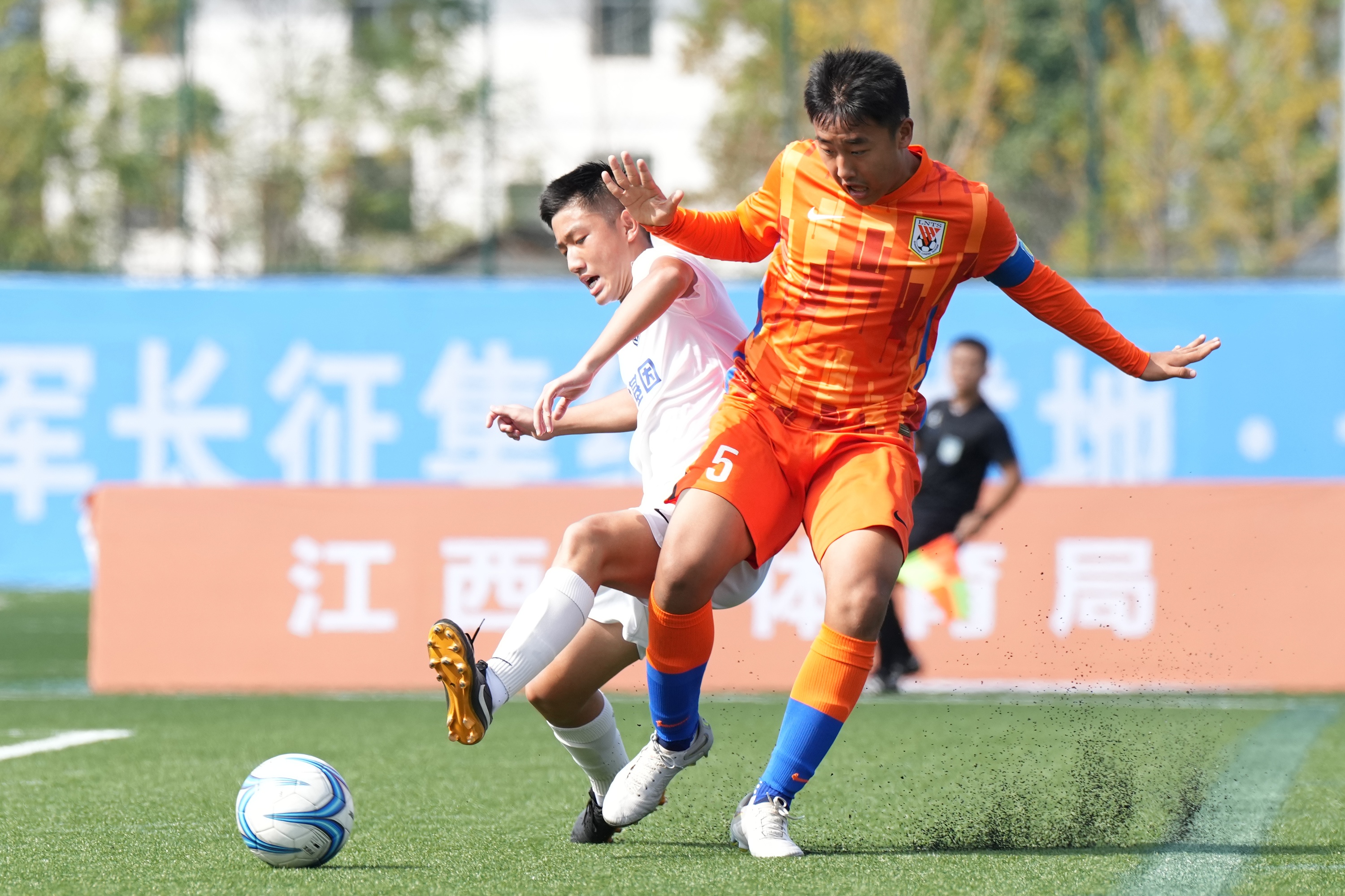 山东泰山足球俱乐部青训,山东泰山足球队第三次勇夺双冠王