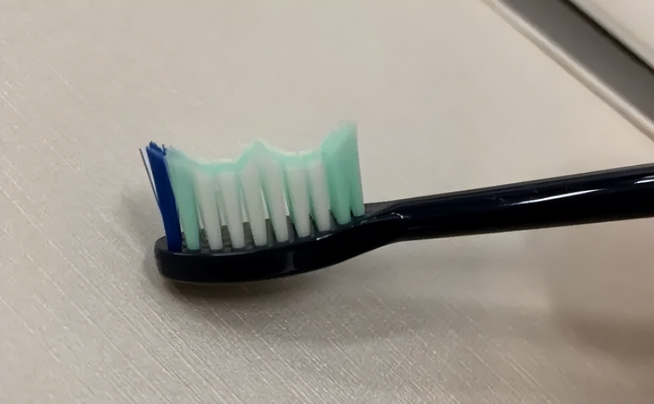 电动牙刷推荐欧乐毕,电动牙刷飞利浦和欧乐b哪个好用