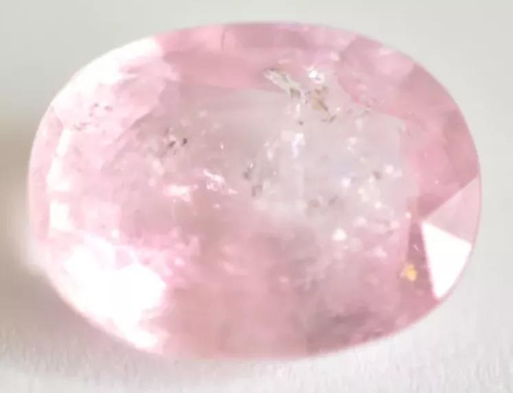 帕拉伊巴碧玺欣赏,碧玺中的贵族帕拉伊巴超强霓虹感